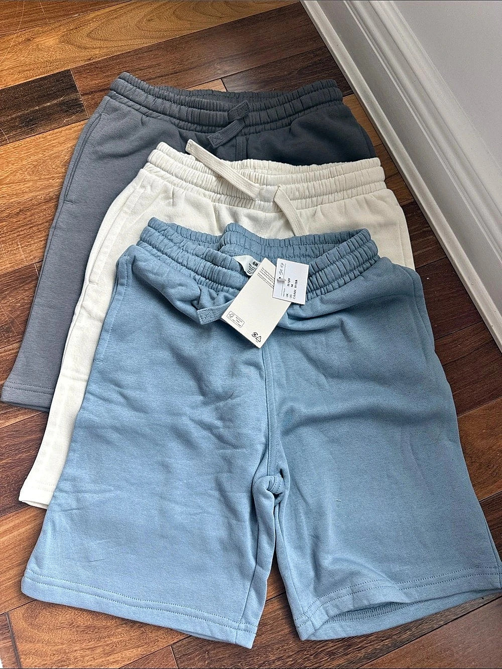 H&M 3-pack sweatshorts Boys Sweatshorts Blue & White Size 11-12Y